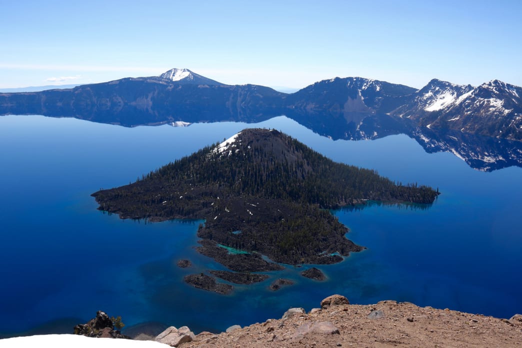 5 Things You Should Know About Crater Lake – Grafletics®